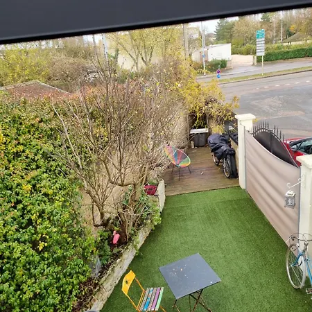 Chez Damdam Et Titi Dijon